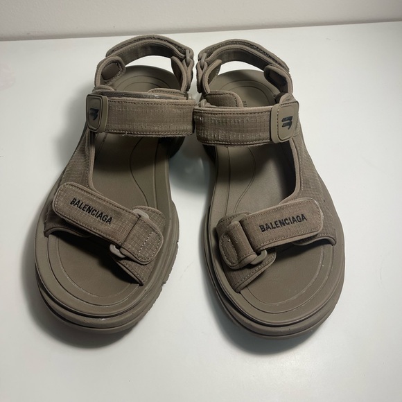 Balenciaga   Tourist Sandals - Picture 3 of 9